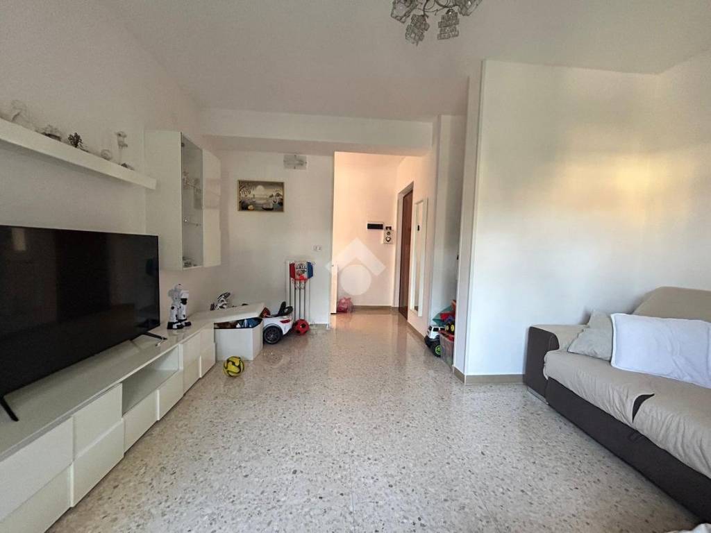 Appartamento a Pontecagnano faiano in via sandro pertini, 19 - Foto 5