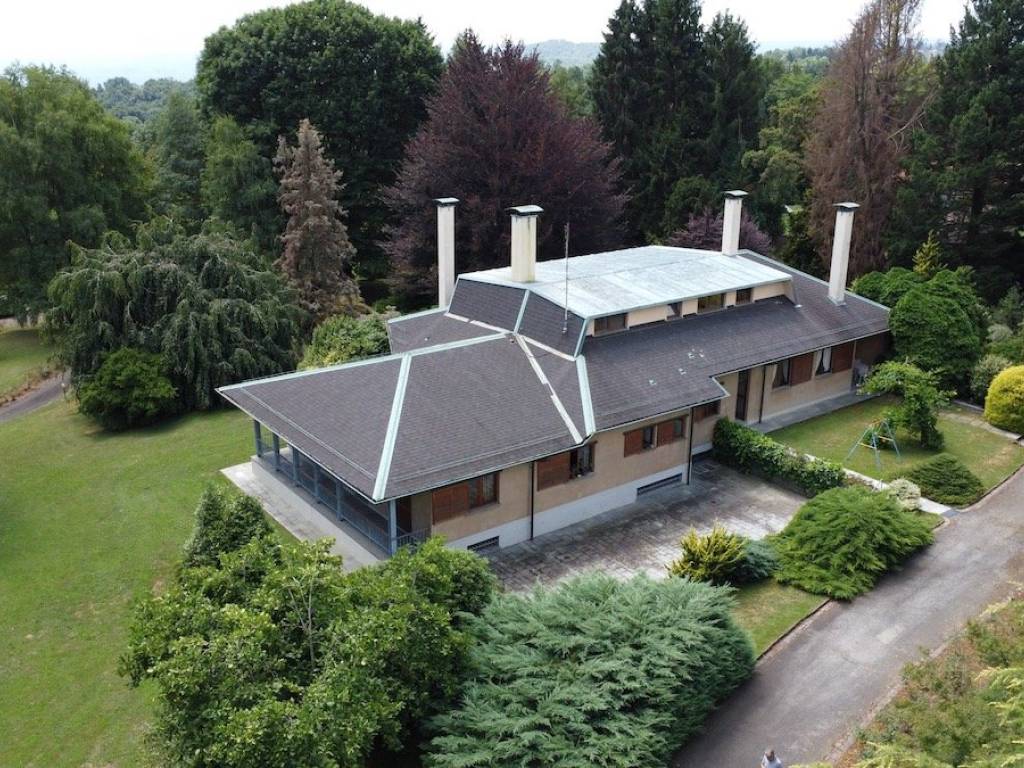 Villa a Pollone in Via Senatore Alfredo Frassati, 17 - Foto 2