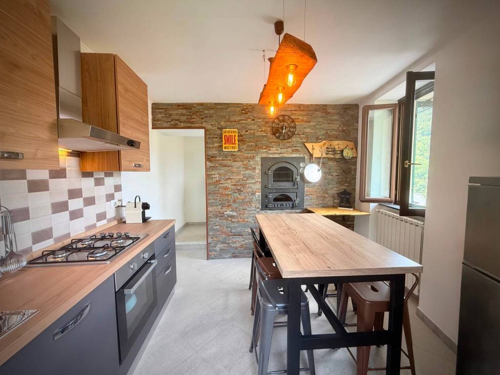 Appartamento a Apricale in Via Angeli, 89 - Foto 2