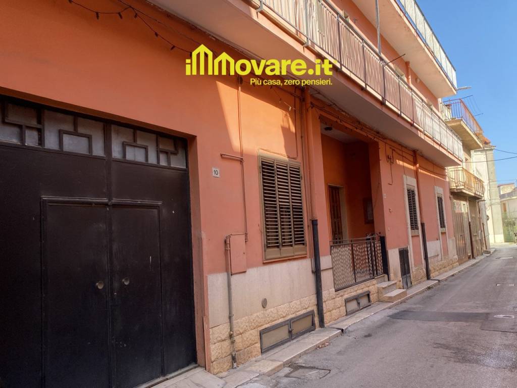 Casa indipendente a Sannicandro di bari in Via Marco Minghetti 8-10 - Foto 3