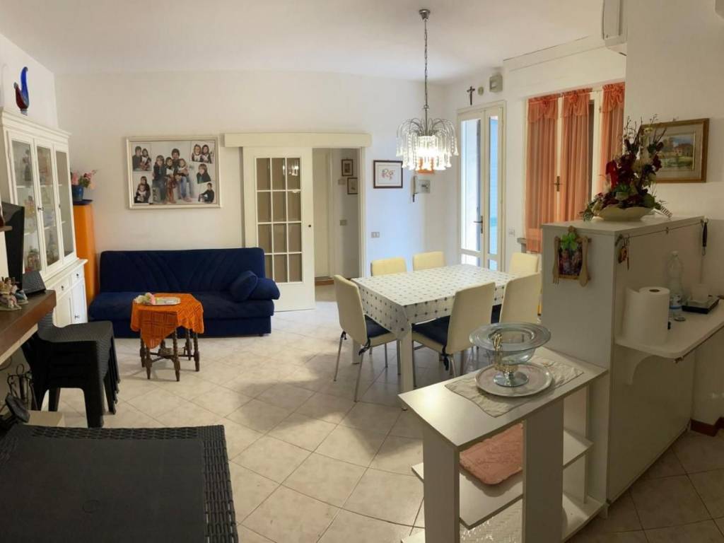 Appartamento a Bibbona in Piazza delle Margherite, , 8 - Foto 3