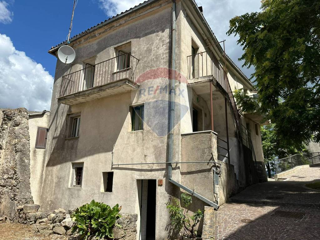 Casa indipendente a Scapoli in Via Casile, 13 - Foto 4