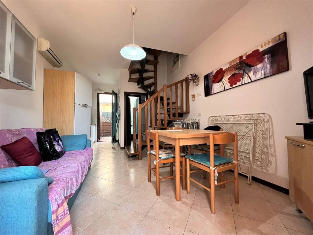 Villa a Comacchio in Via Passo Pordoi, 45 - Foto 3