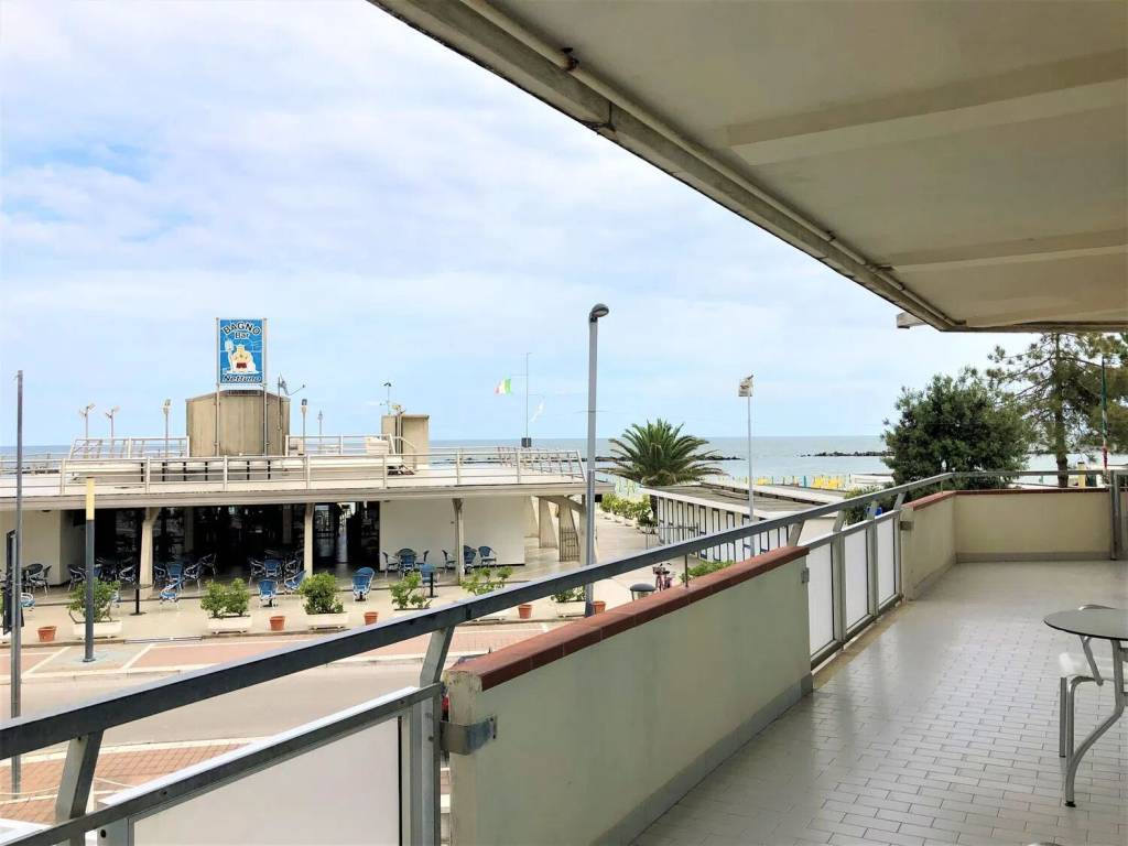 Appartamento a Comacchio in Viale Mare Adriatico, 58 - Foto 2