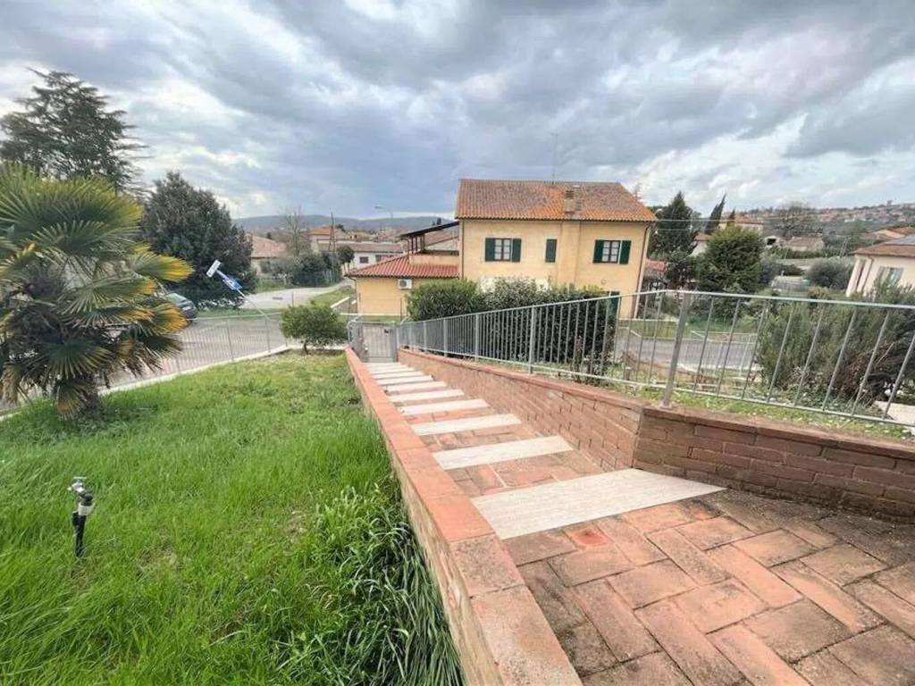 Appartamento a Lucignano - Foto 2