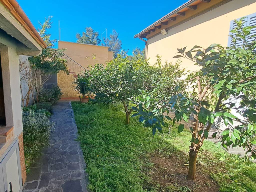 Villa a Rosignano marittimo in Via di Marina - Foto 5