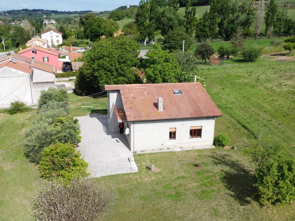 Villa a Pesaro in Strada di Carpaneto - Foto 2
