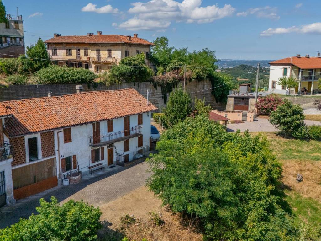 Rustico / casale a Asti in Via Trincere - Foto 2