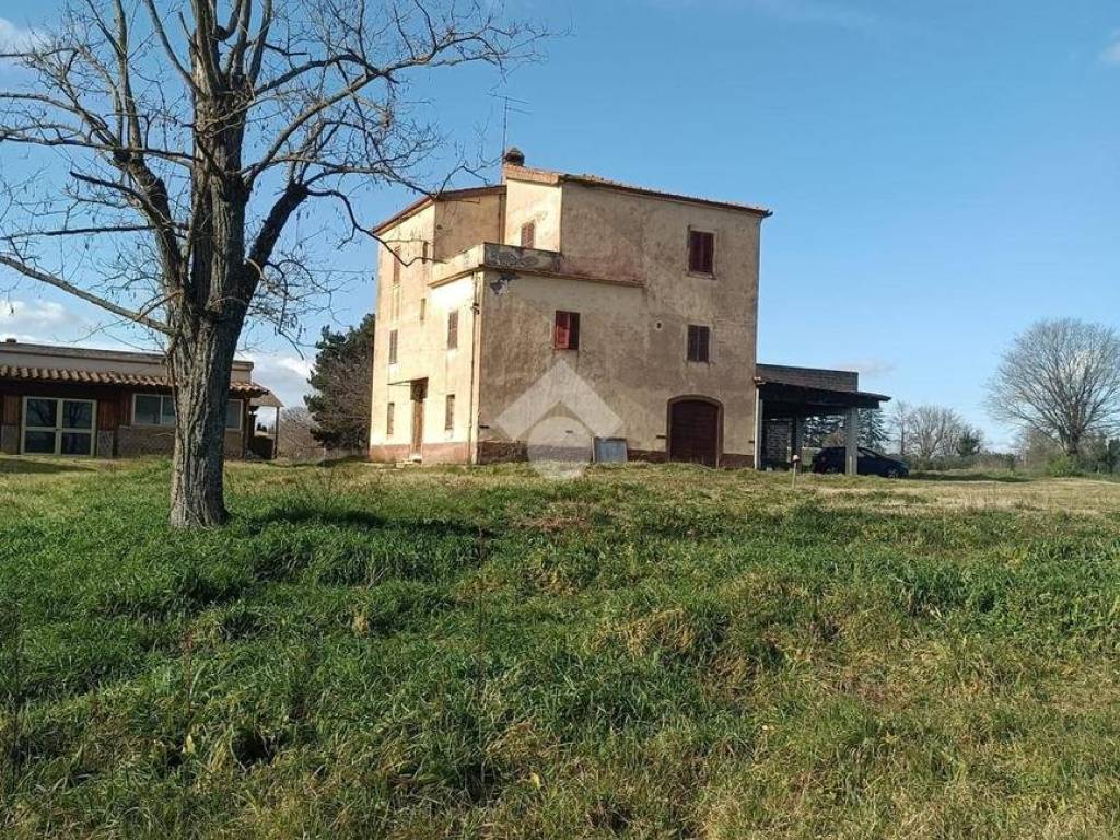 Casa indipendente a Civita castellana in Via nepesina, 39 - Foto 3