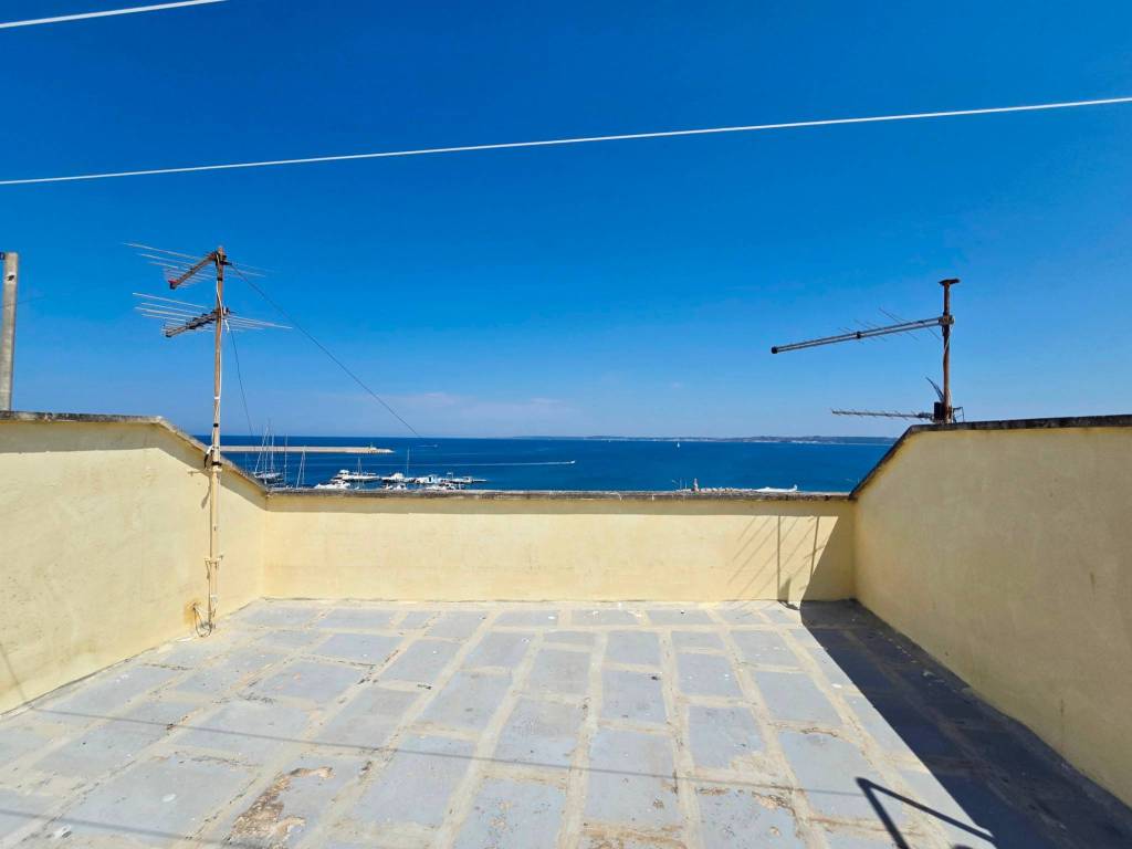 Appartamento a Gallipoli in Via Carlo Buccarella, 21 - Foto 2