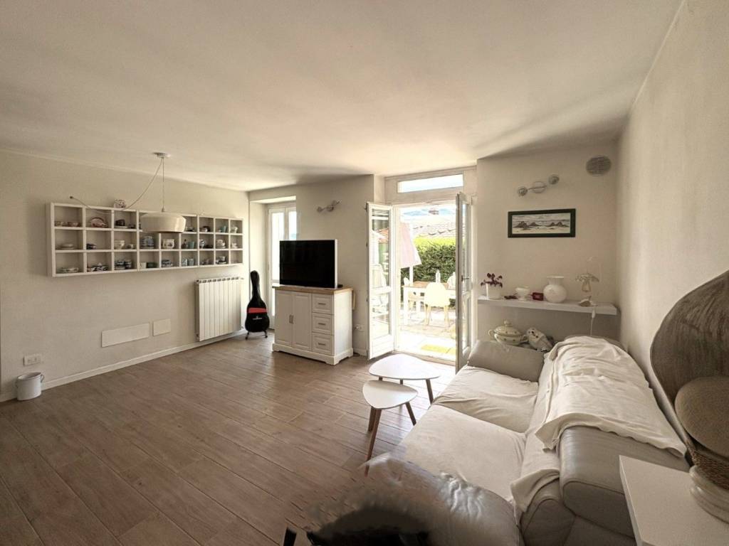 Appartamento a Verbania in Via Canton del Moro - Foto 4