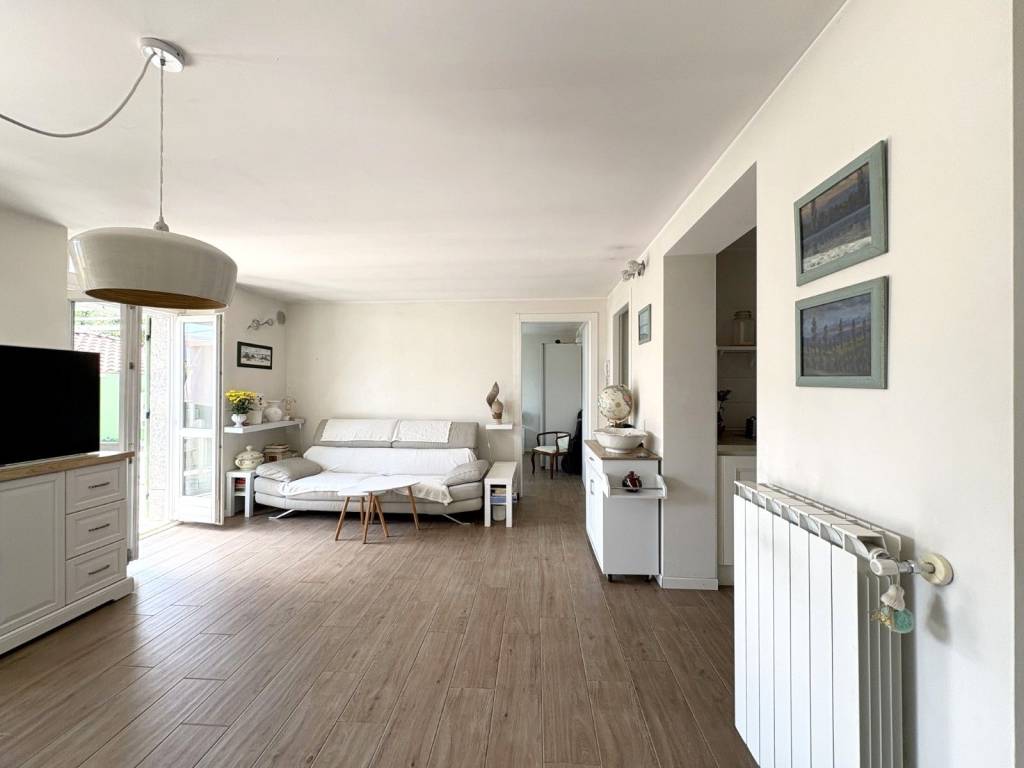 Appartamento a Verbania in Via Canton del Moro - Foto 5