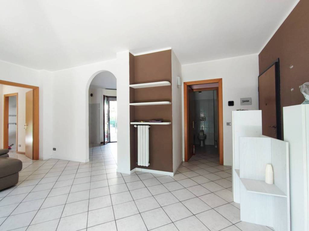 Appartamento a Gozzano in Via Antonio Gramsci, 16 - Foto 4