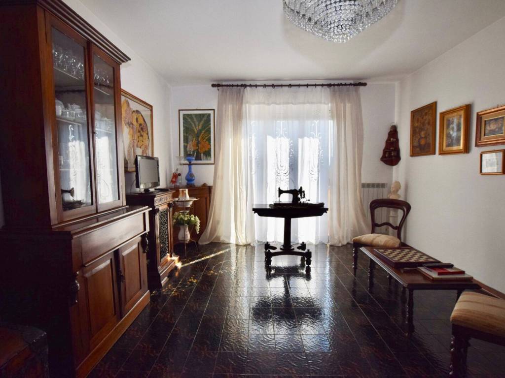 Appartamento a Castagneto carducci in Via Vecchia Aurelia - Foto 4