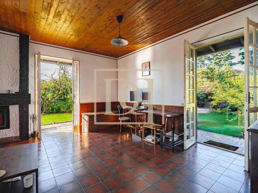 Villa a Sesto calende in Via Lodovico Frapolli, 32 - Foto 4