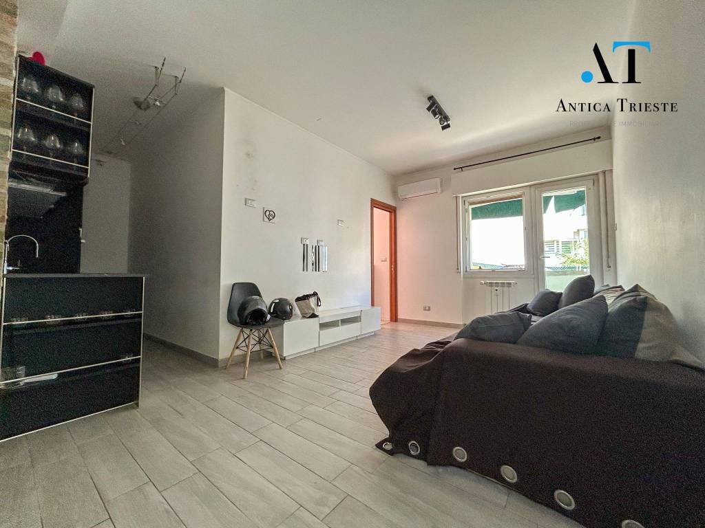Appartamento a Trieste in Via Pinguente, 3 - Foto 3