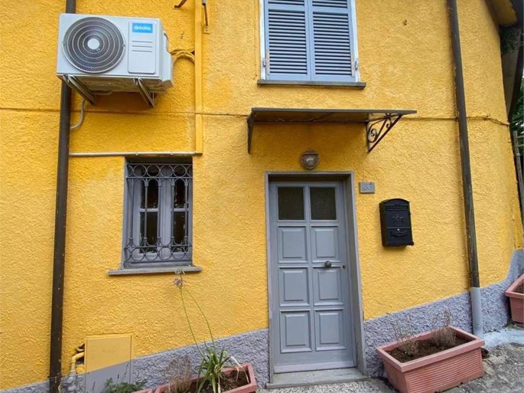 Casa indipendente a Sarzana in VIA FORTEZZA, 55 - Foto 2