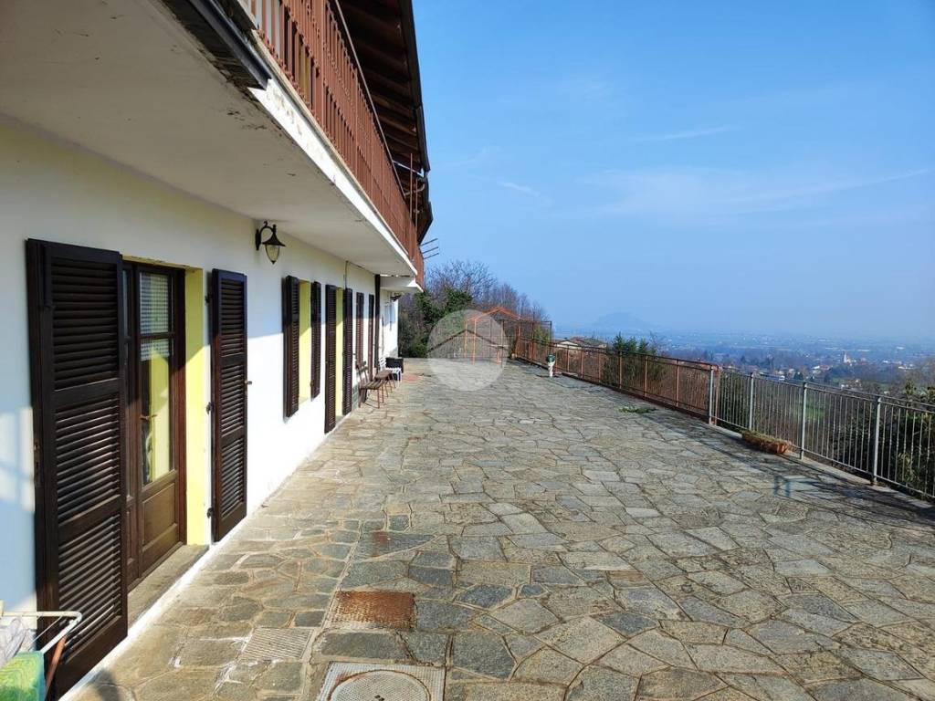 Rustico / casale a Bagnolo piemonte in Via Bergera, 21 - Foto 2