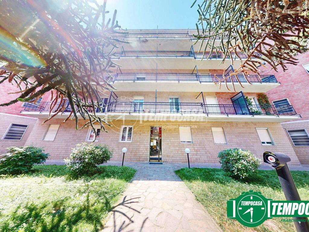 Appartamento a Alessandria in Via Giovanni Verneri, 26 - Foto 1