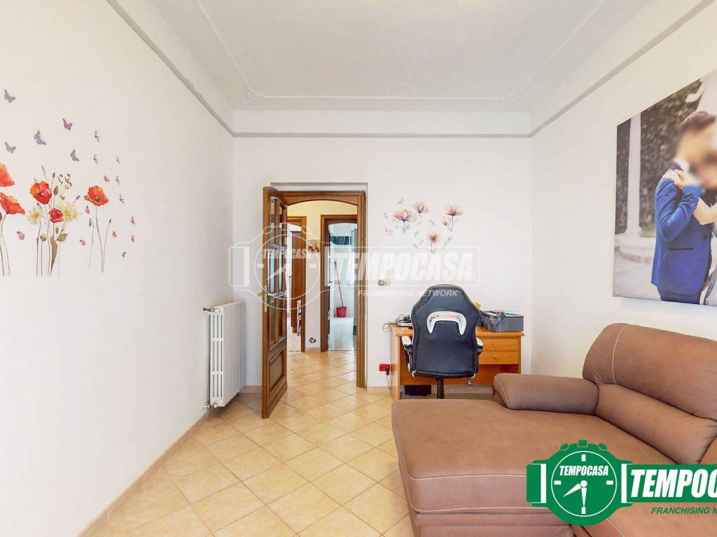 Appartamento a Alessandria in Via Giovanni Verneri, 26 - Foto 3