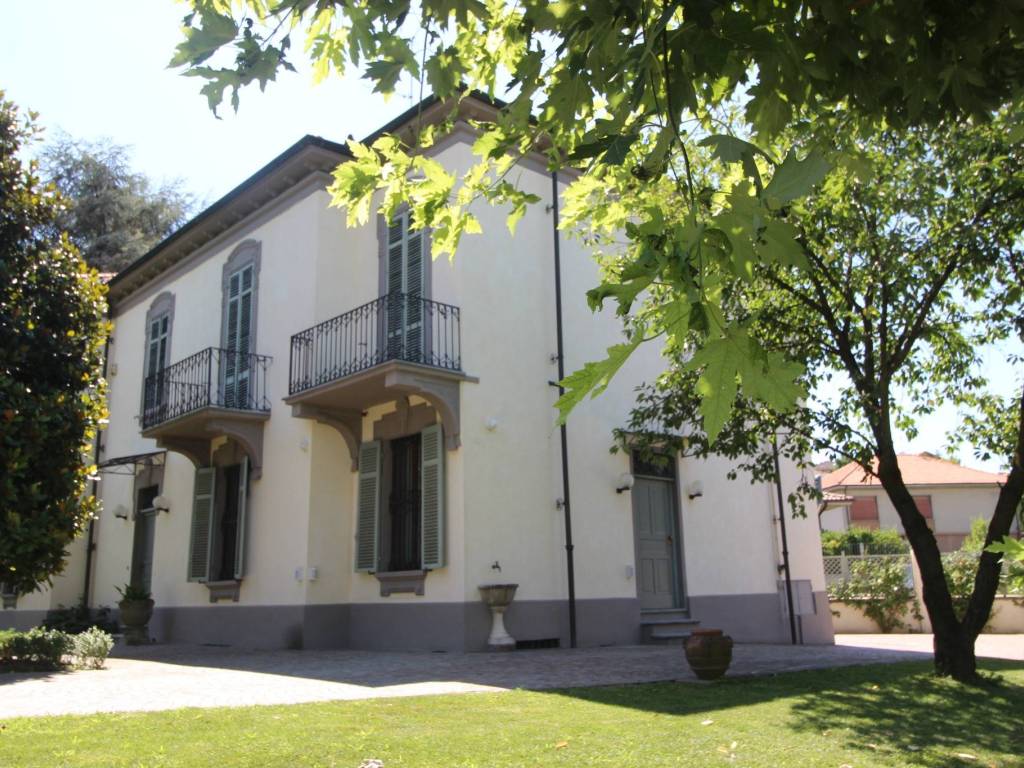 Villa a Casale monferrato in Via Salita Sant'Anna, 107 - Foto 4