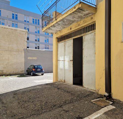 Appartamento a Crotone in Via Dei Mille 12 - Foto 5