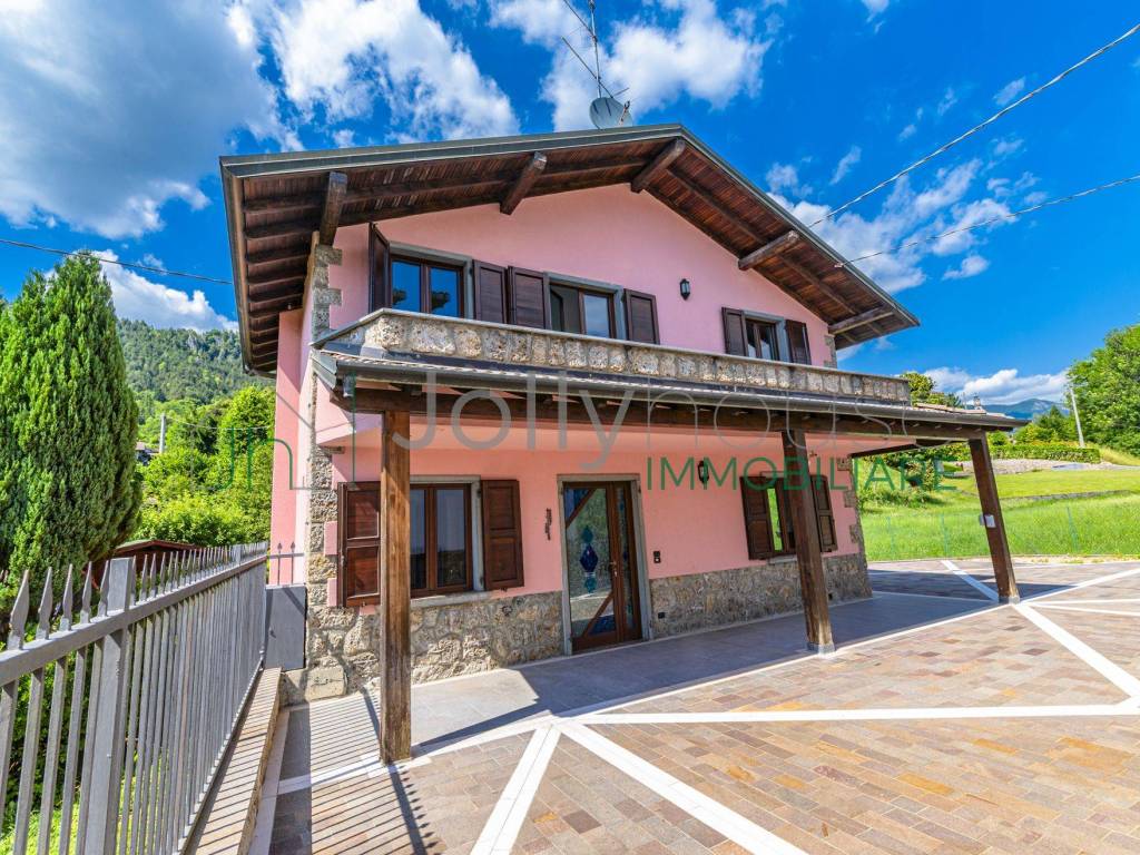 Villa a Castione della presolana in Via Agro, 4 - Foto 2