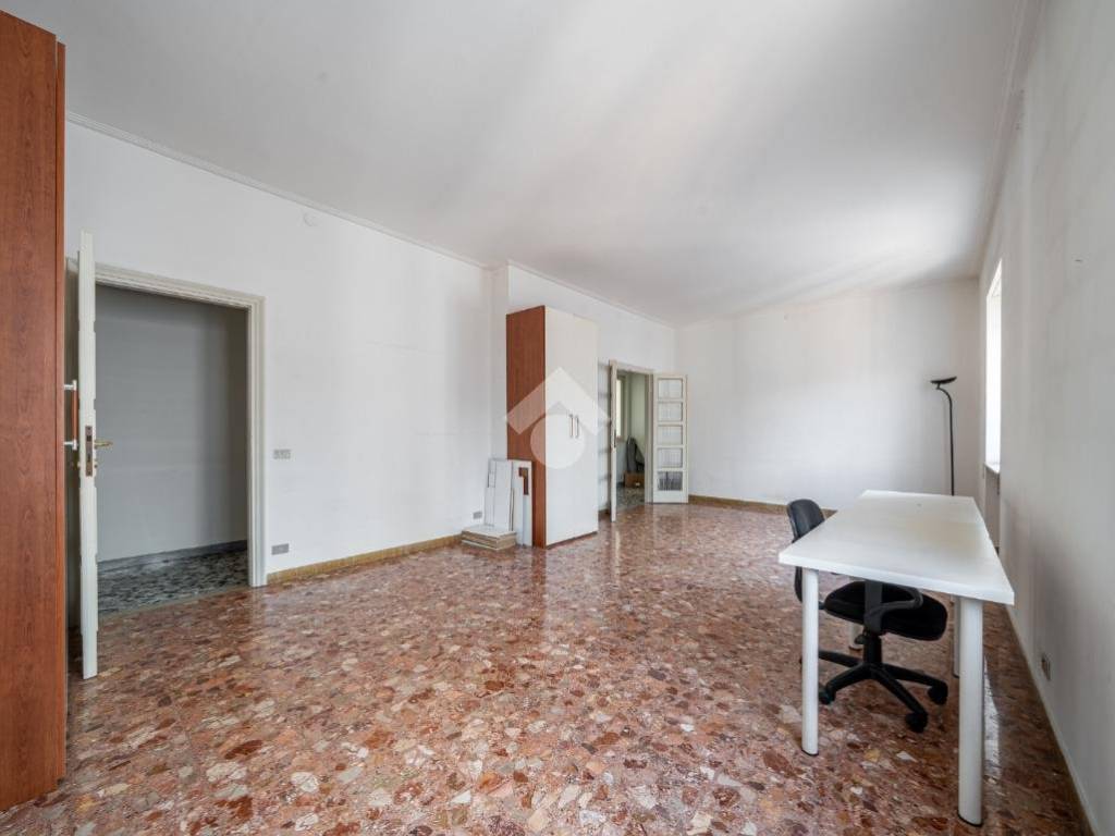 Appartamento a Verona in Via Gian Matteo Giberti, 12 - Foto 2