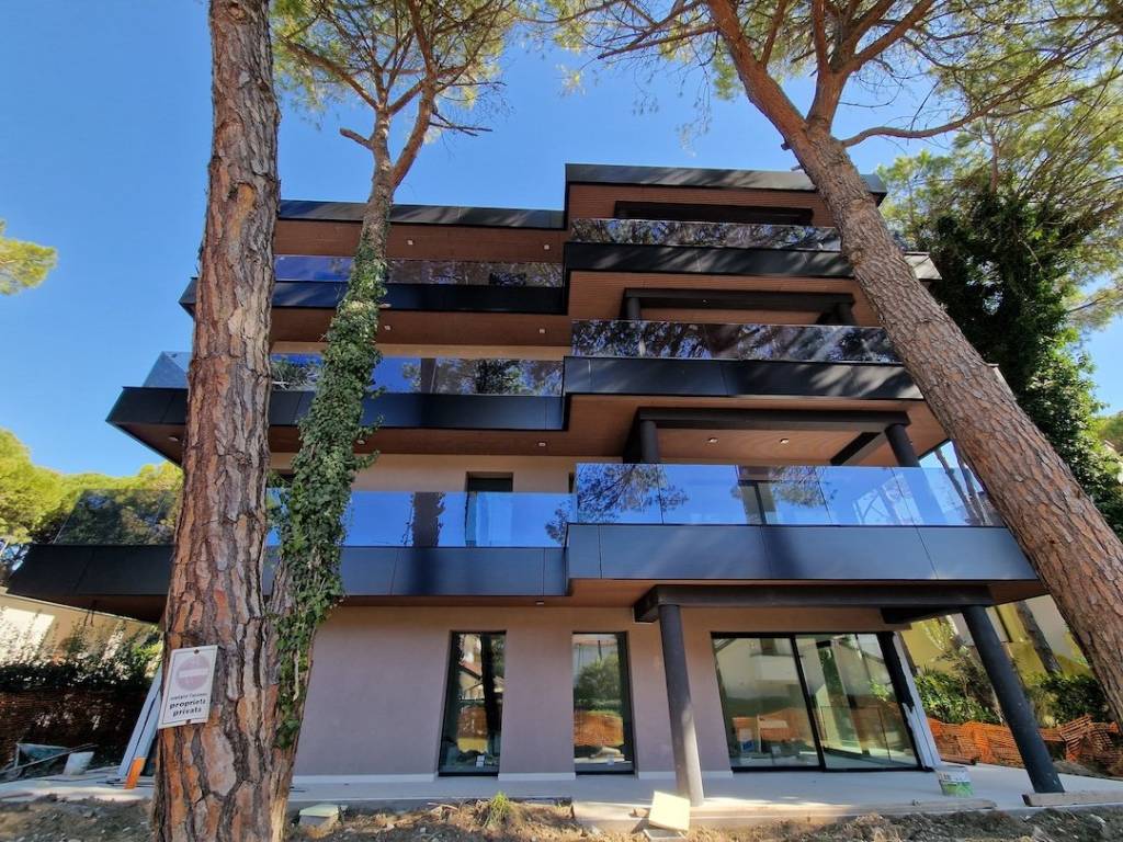 Appartamento a Lignano sabbiadoro in Via dei Pini - Foto 2