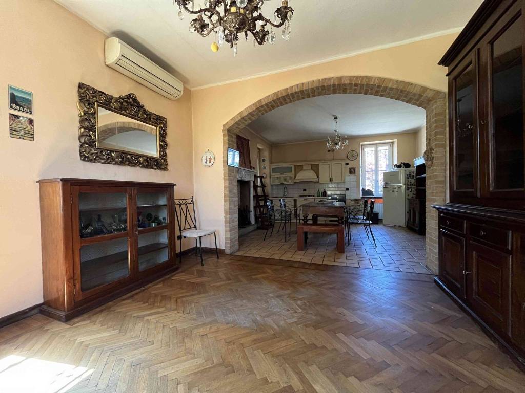 Villa a Brebbia in Via Giuseppe Mazzini, 14 - Foto 4