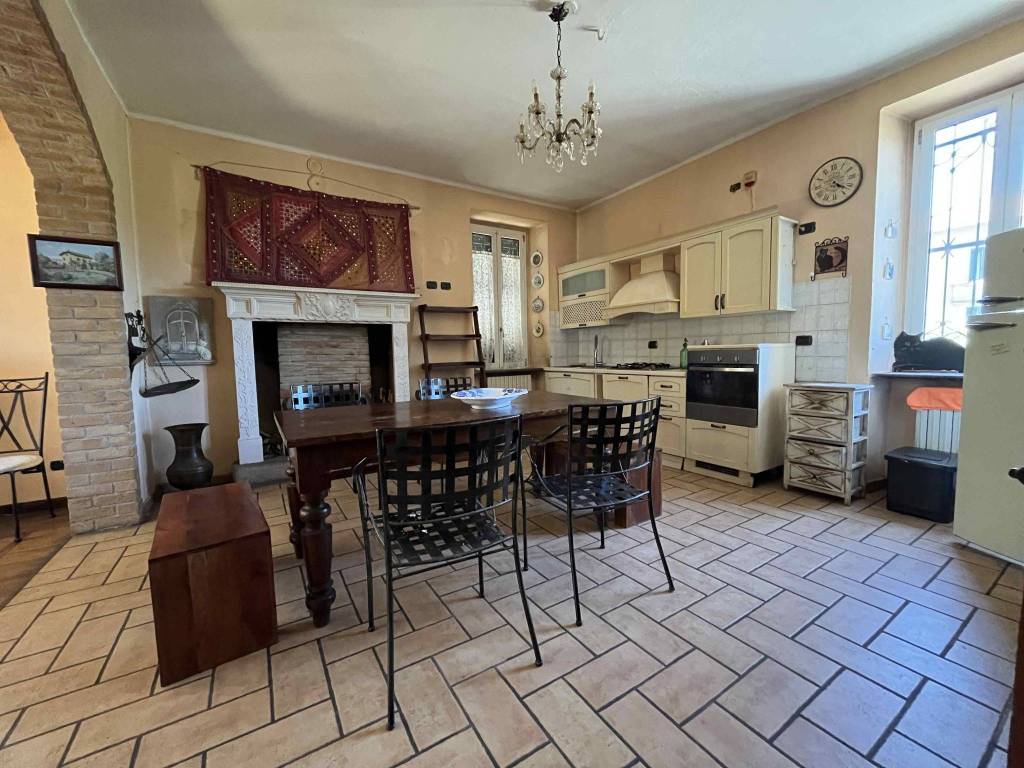 Villa a Brebbia in Via Giuseppe Mazzini, 14 - Foto 5