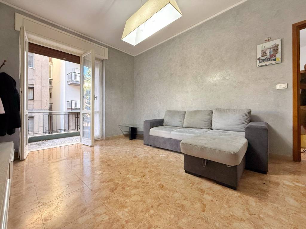 Appartamento a Verona in Via Gino Trainotti, 6 - Foto 2
