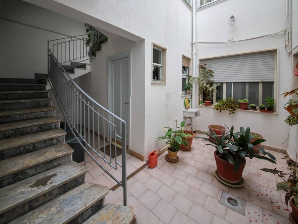 Palazzo / stabile a Brindisi in Via Lucio Strabone, 78 - Foto 3