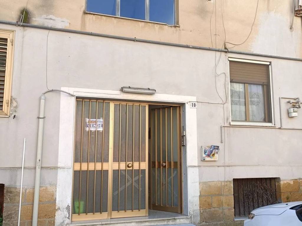 Appartamento a Caltanissetta in Via Padre Pio Da Pietrelcina, 10 - Foto 2