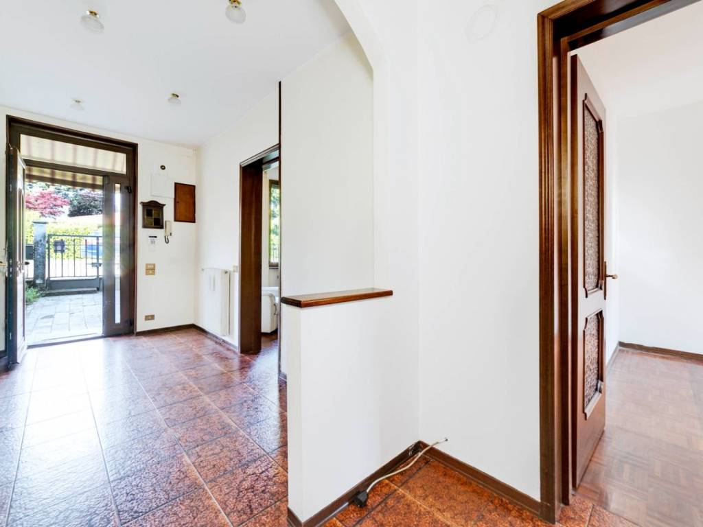 Villa a Castiglione olona in Via Cesare Battisti, 9 - Foto 3