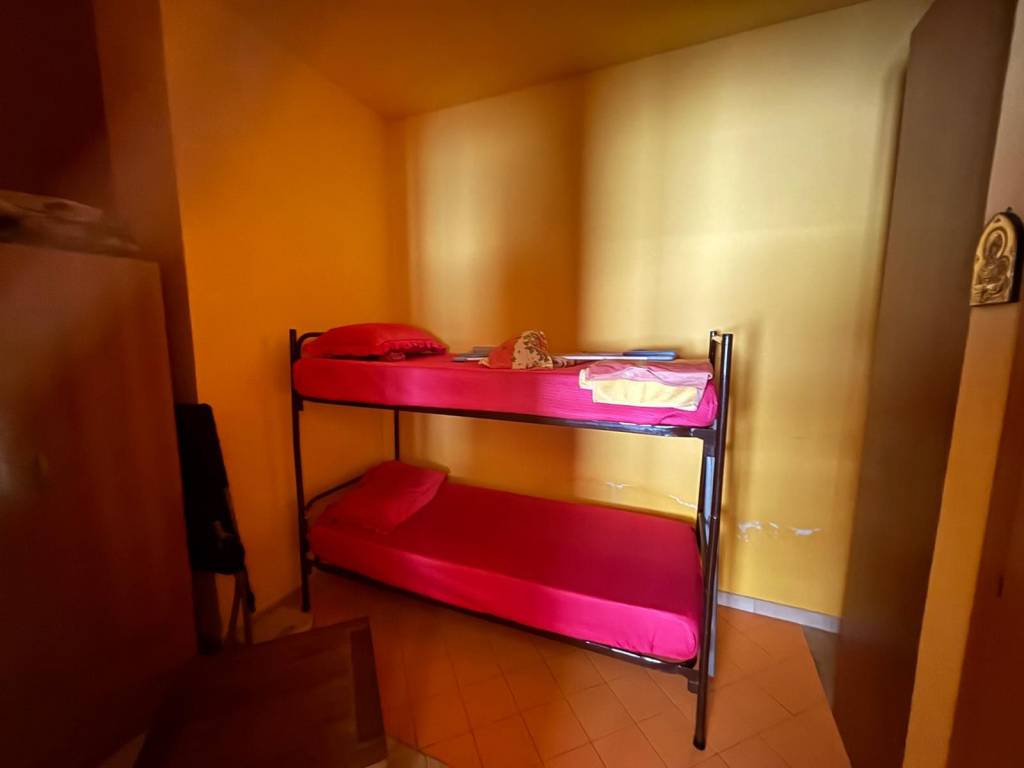 Appartamento a Lamezia terme in Via Ginepri, 2 - Foto 4