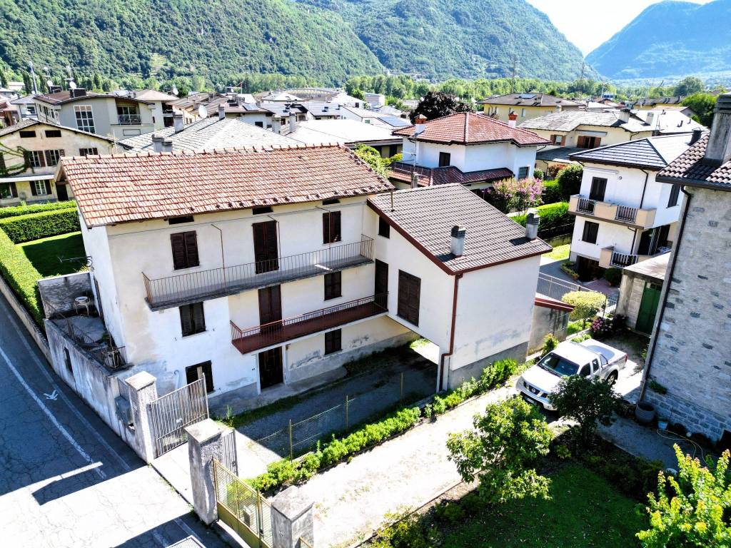 Casa indipendente a Morbegno in Via Merizzi - Foto 2