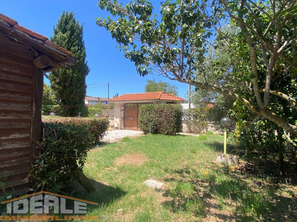 Villa a Aprilia in Via Emoli, 5 - Foto 3