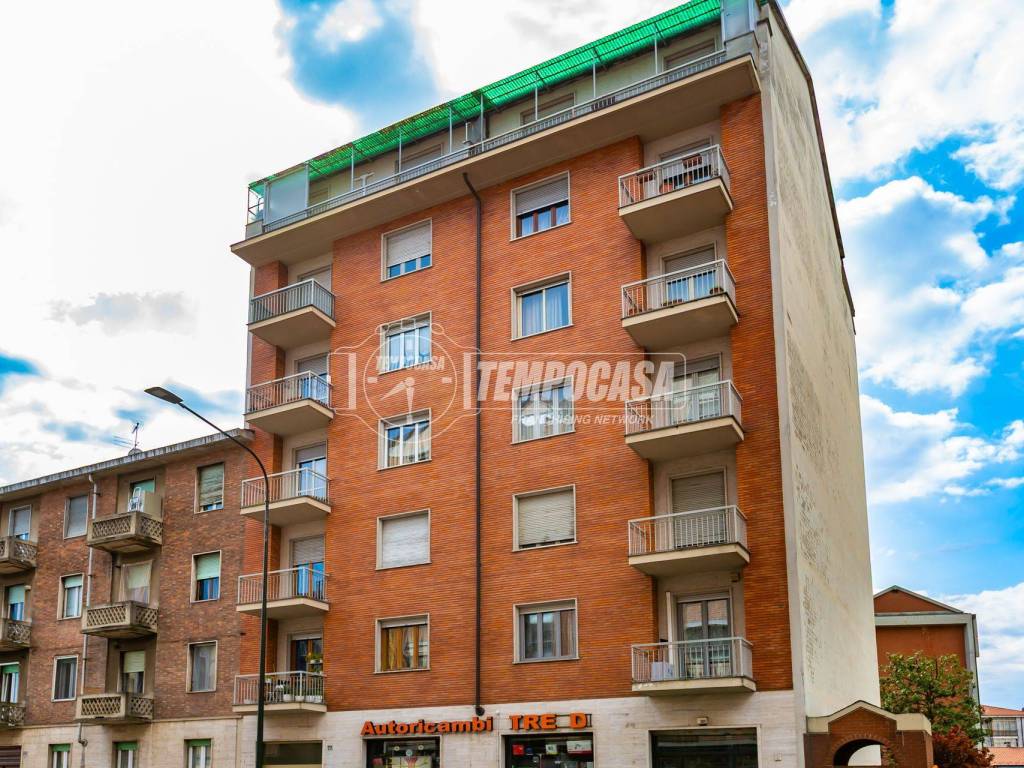 Appartamento a Torino in Via Val della Torre 111 - Foto 2