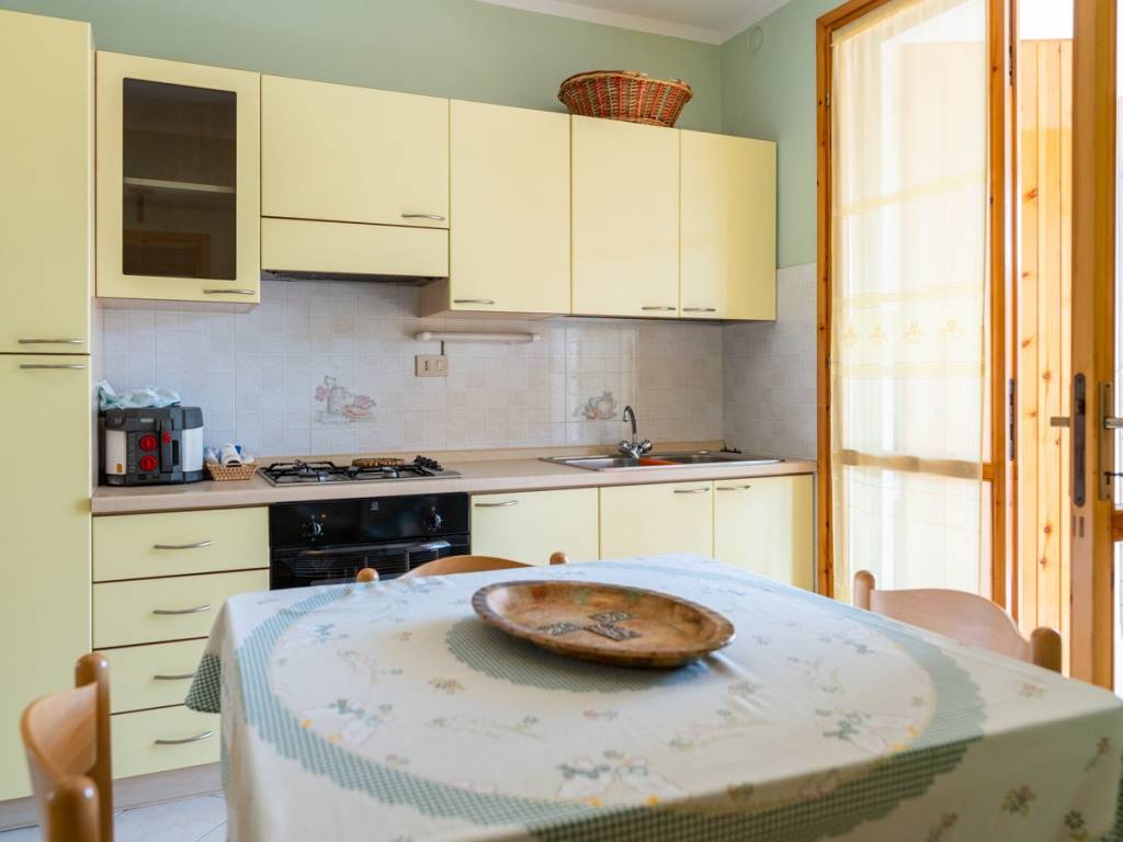 Appartamento a Comacchio in Viale Giacomo Leopardi, 145 - Foto 3