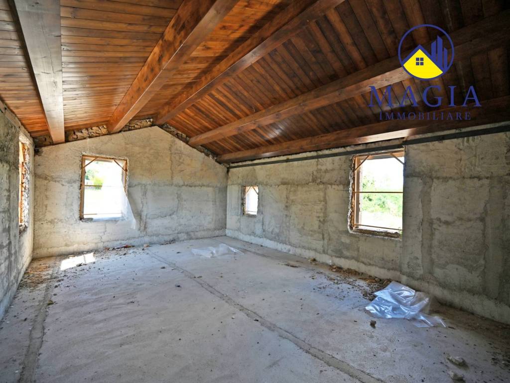 Rustico / casale a Spinetoli in Piazza Giacomo Leopardi, 31 - Foto 5