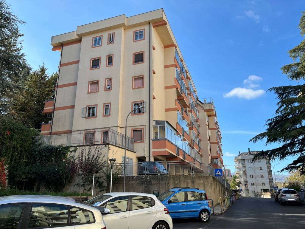 Appartamento a Potenza in Via Augusto Bertazzoni, 36 - Foto 2