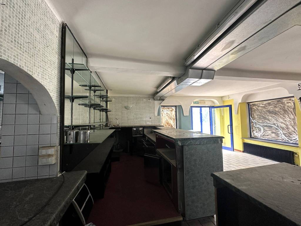 Palazzo / stabile a Cassacco in Viale Pontebbana, 44 - Foto 5