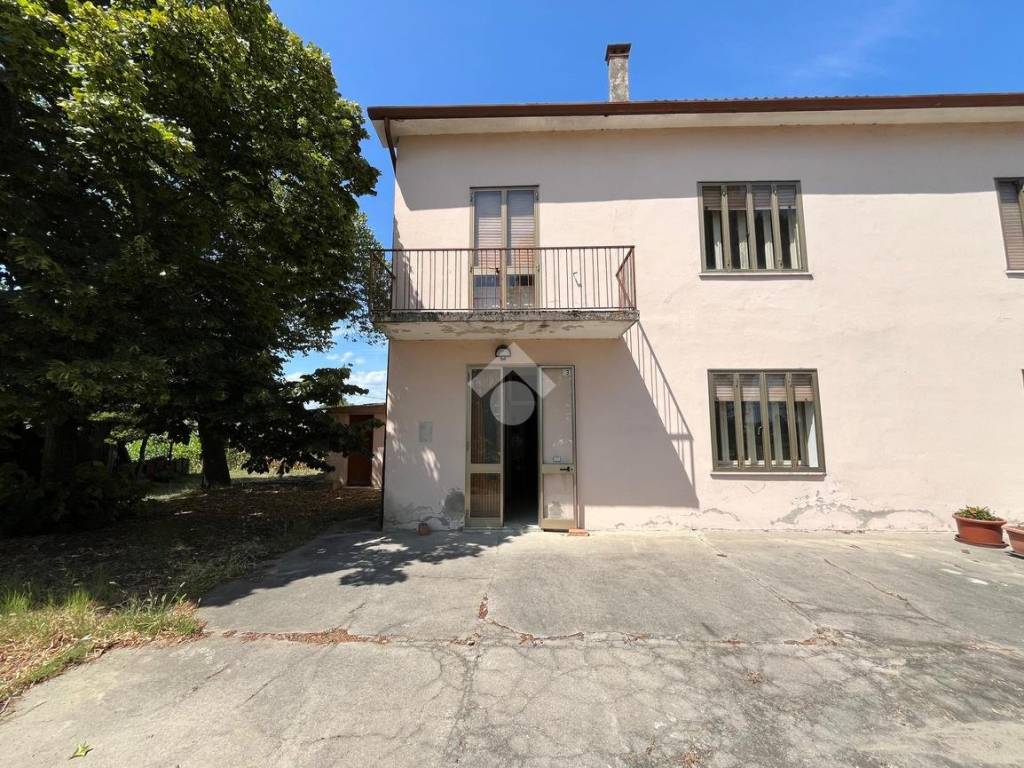 Villa a Rovigo in Via Goito, 3 - Foto 2