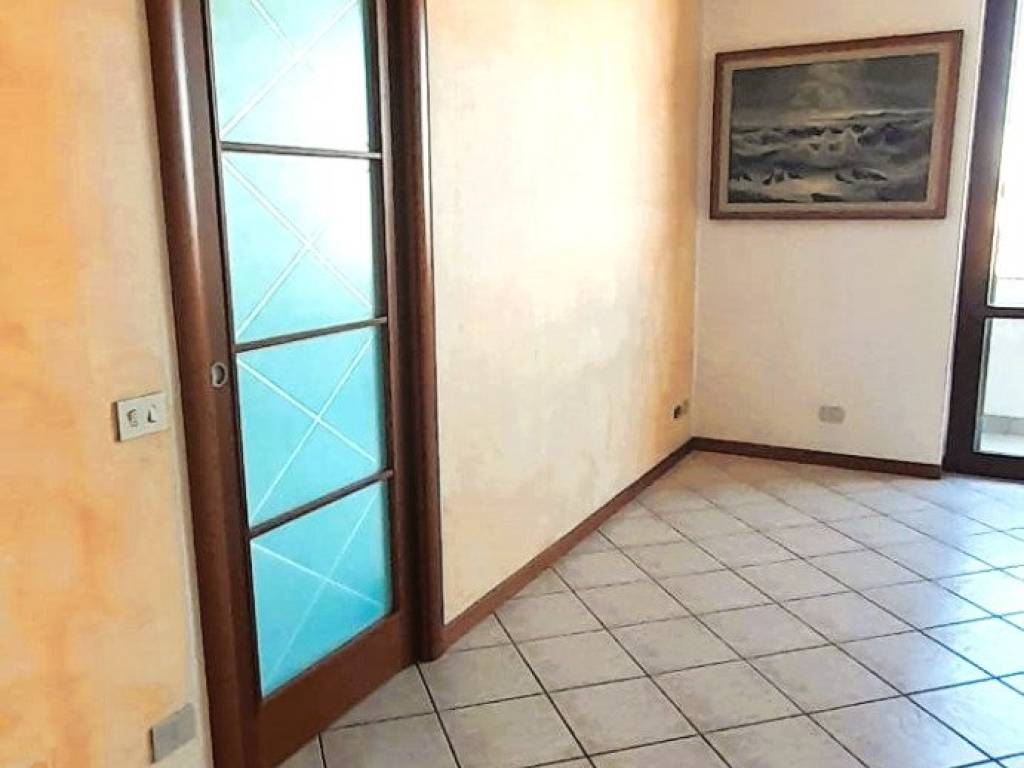Appartamento a Lodi vecchio in Via Santi Naborre e Felice - Foto 5