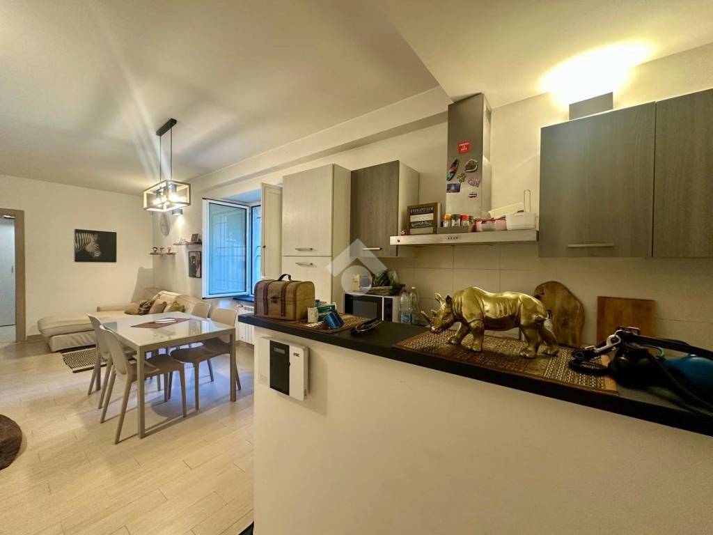 Appartamento a Finale ligure in Via Calvisio, 107 - Foto 3