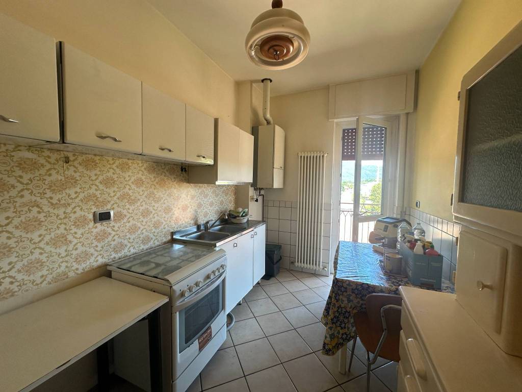 Appartamento a Gozzano in Via Beltrami - Foto 4