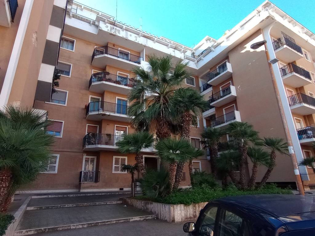 Appartamento a Trani in Via Giorgio Amendola - Foto 4