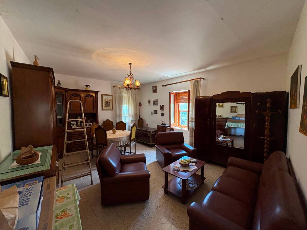 Rustico / casale a Roccamandolfi in Via Chiaia Vico 5, 20 - Foto 3