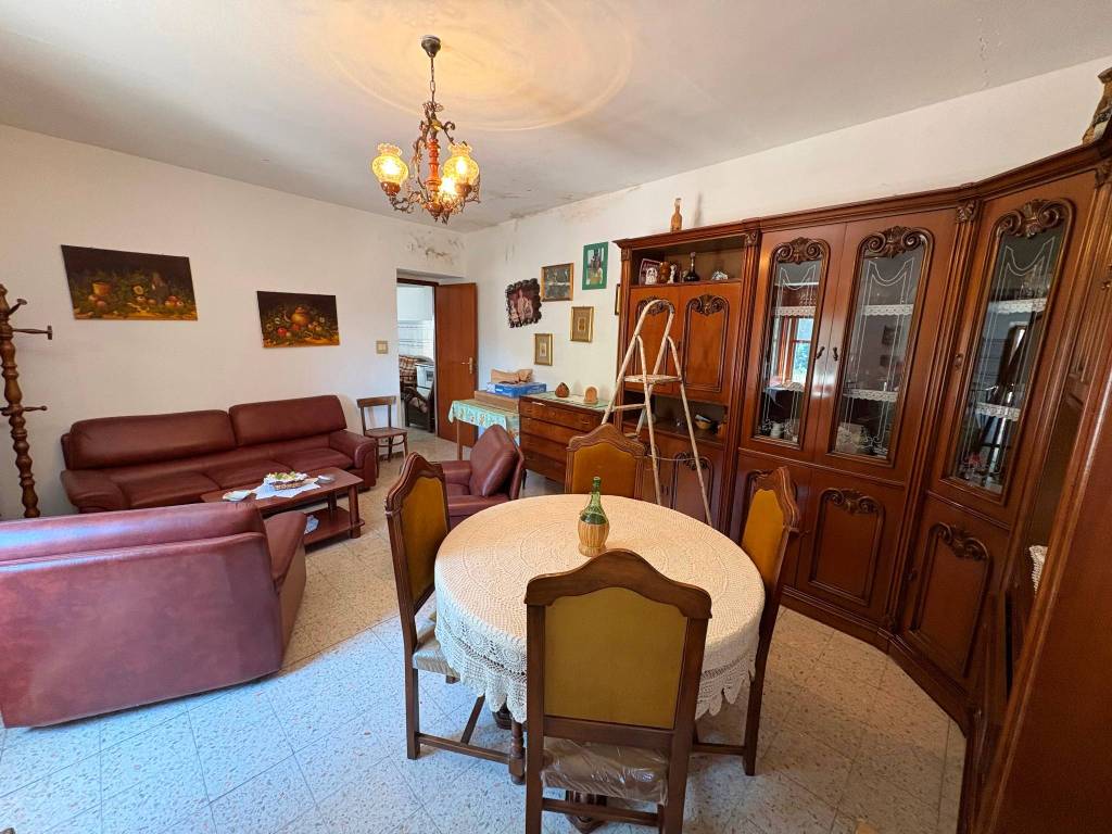Rustico / casale a Roccamandolfi in Via Chiaia Vico 5, 20 - Foto 4